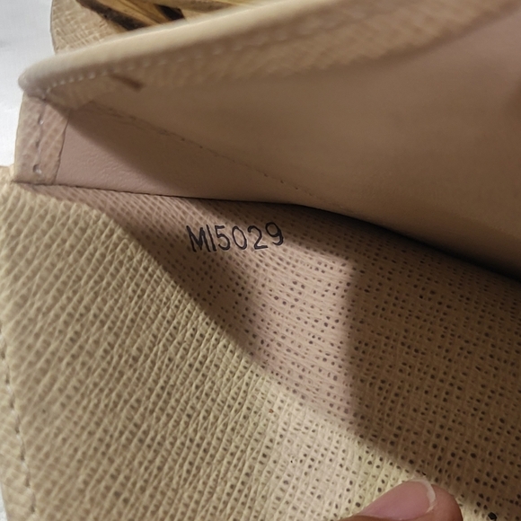 LOUIS VUITTON Damier Azur French Purse Wallet..Authentic!! - Picture 11 of 16